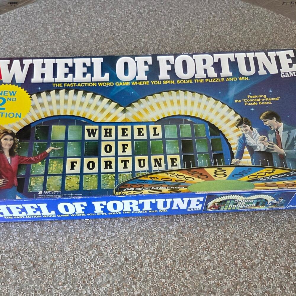 Wheel of Fortune vintage board game 1985, has all pieces #5555 by Pressman
